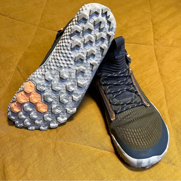 Vivobarefoot Magna Lite SG *RARE* Mens 41 US 8 blue, green, orange - Like-New! - Picture 4 of 15